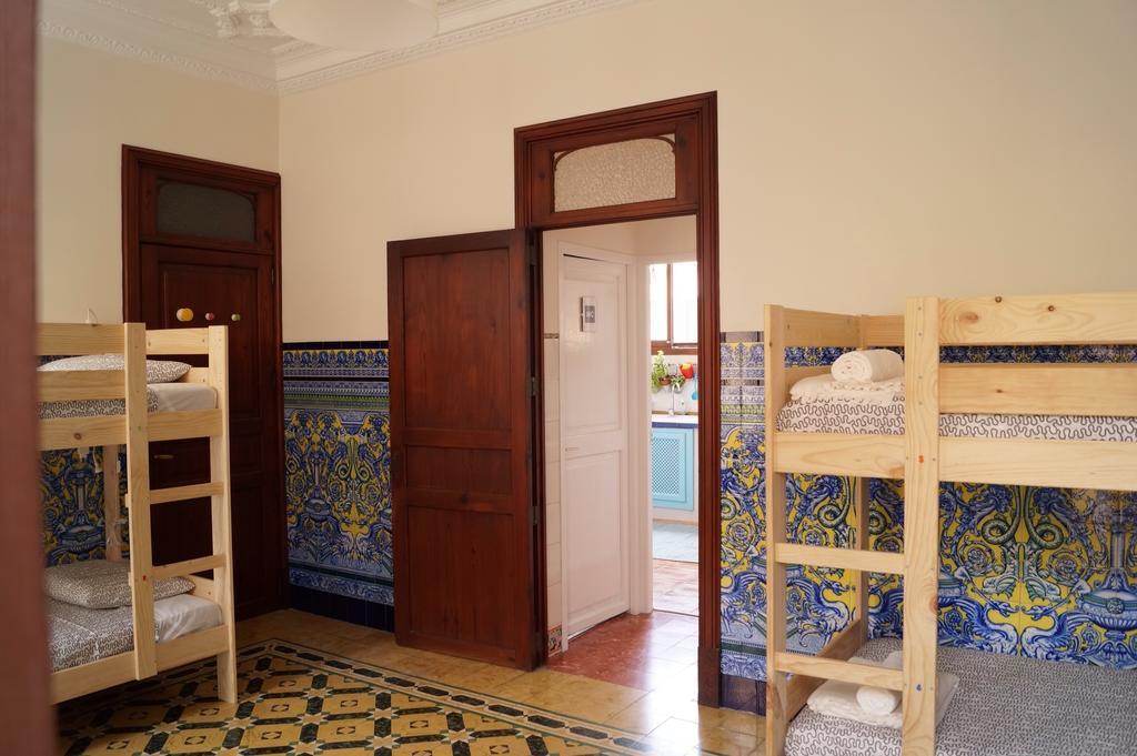 Hostel Pura Vida - Albergue Juvenil ปัลมาเดมายอร์กา ห้อง รูปภาพ